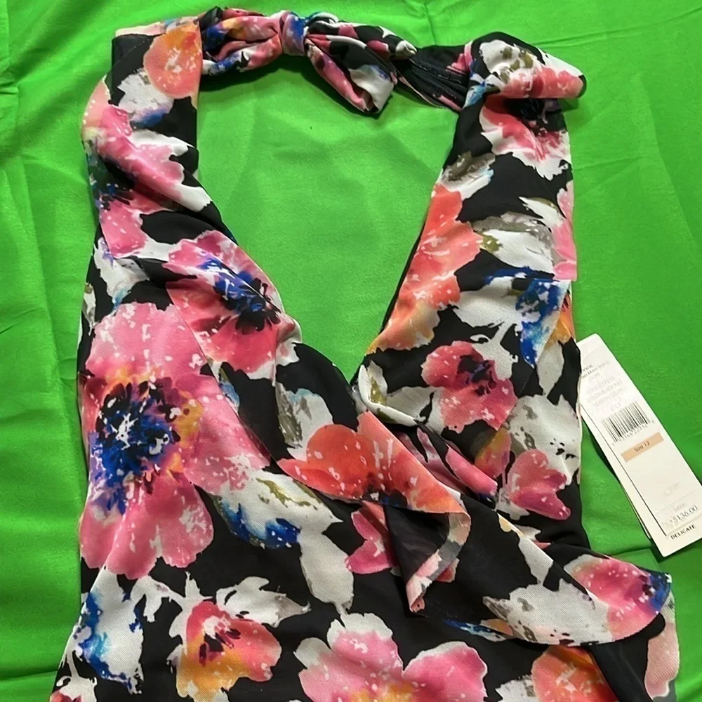 Carmen Marc Valvo One Piece Floral Swimsuit NWT